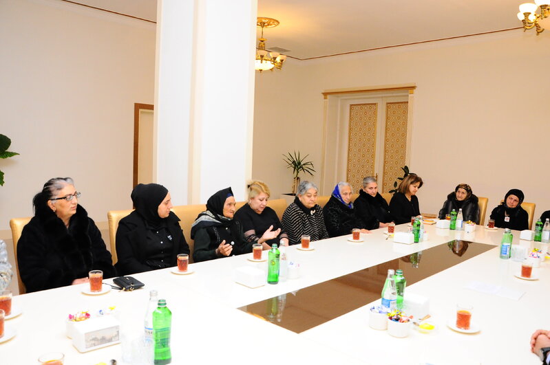 Göygöldə şəhid ailələri ilə görüşlər keçirilir - FOTOLAR