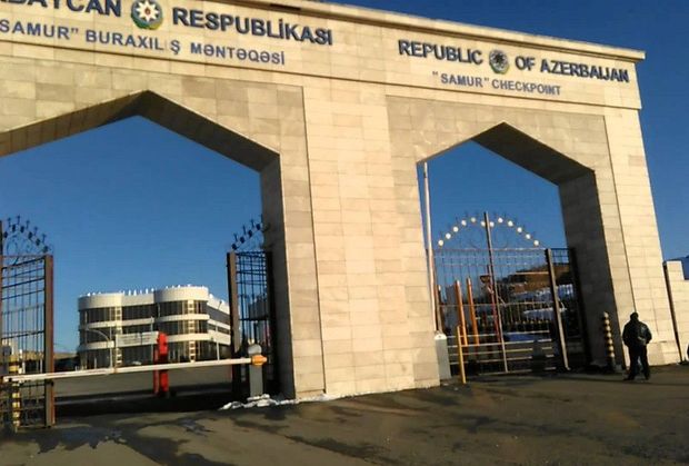 Xaricdə qeydiyyatda olan avtomobillərdən yol vergisinin tutulması qaydası dəyişir