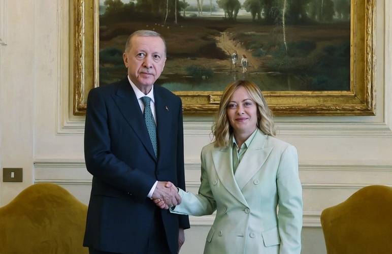Ərdoğan Meloni ilə görüşdü