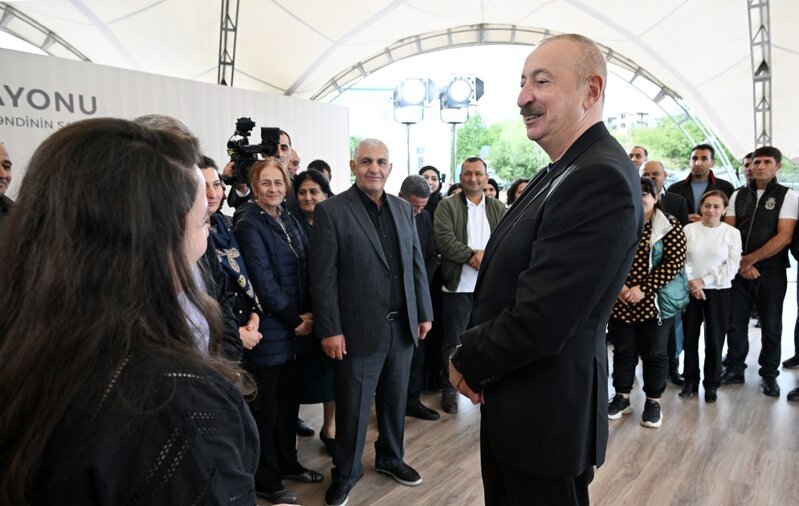 Prezident Xocavənddə sakinlərlə görüşdü - FOTOLAR