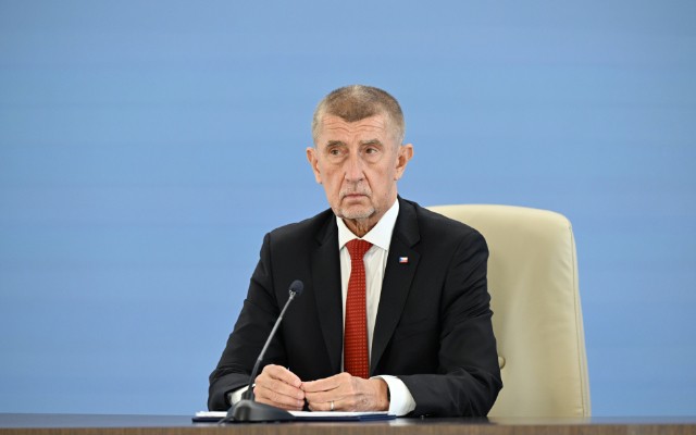 Andrey Babiş Çexiyanın müdafiə şirkətləri barədə məlumat verib