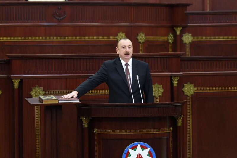 Prezident İlham Əliyev and içib - YENİLƏNİB