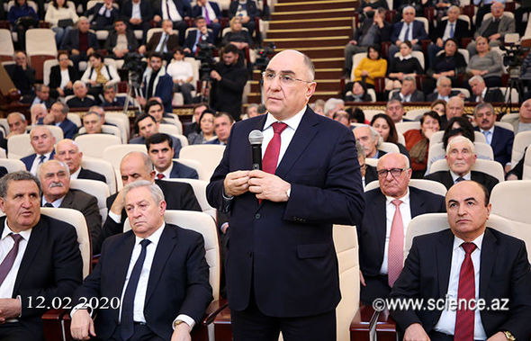 AMEA-da İqtisadiyyat naziri Mikayıl Cabbarovla görüş keçirilib - FOTO