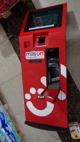 "E-manat" və "MilliÖn"dən külli miqdarda pul oğurlanıb