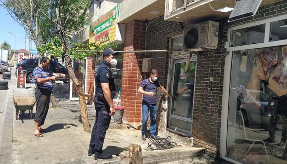 Polis qurbanlıq heyvanların satışının həyata keçirildiyi ərazilərdə reyd keçirdi - FOTO