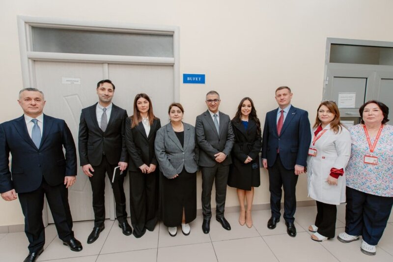 Leyla Əliyeva Bakıda Uşaq Klinik Xəstəxanasını ziyarət edib - FOTOLAR