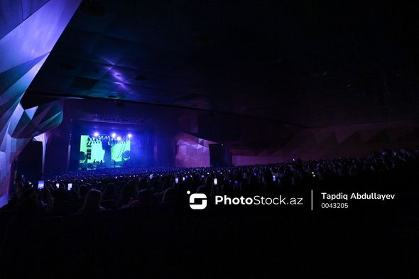 Sertab Erenerin Bakıdakı konsertindən FOTOREPORTAJ