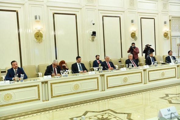 Sahibə Qafarova Türkiyə Respublikasının keçmiş Baş naziri Binəli Yıldırımla görüşüb - FOTO
