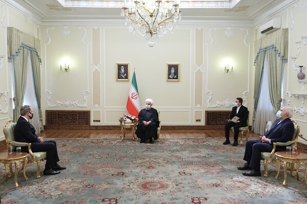 Ruhani: "Qarabağın yenidənqurma prosesində iştirak etməyə hazırıq