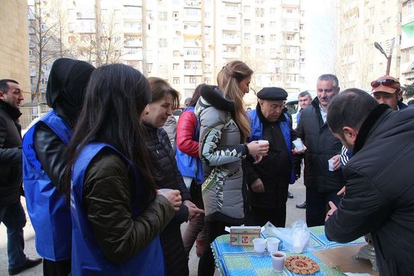 Könül Nurullayeva seçiciləri ilə birlikdə ağacəkmə aksiyası keçirib - FOTO