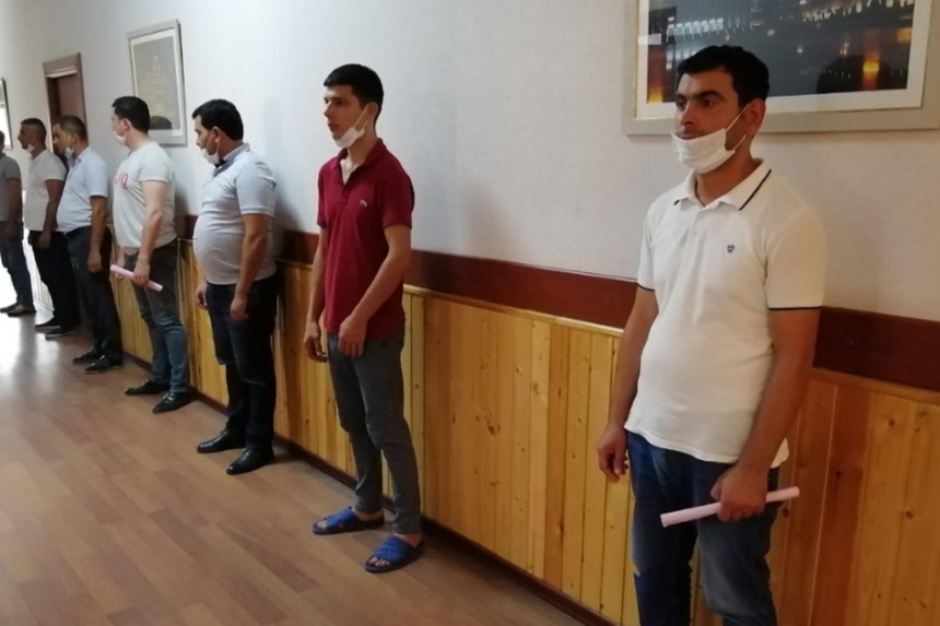 Abşeronda karantini pozan dönərxana və kafe aşkarlandı