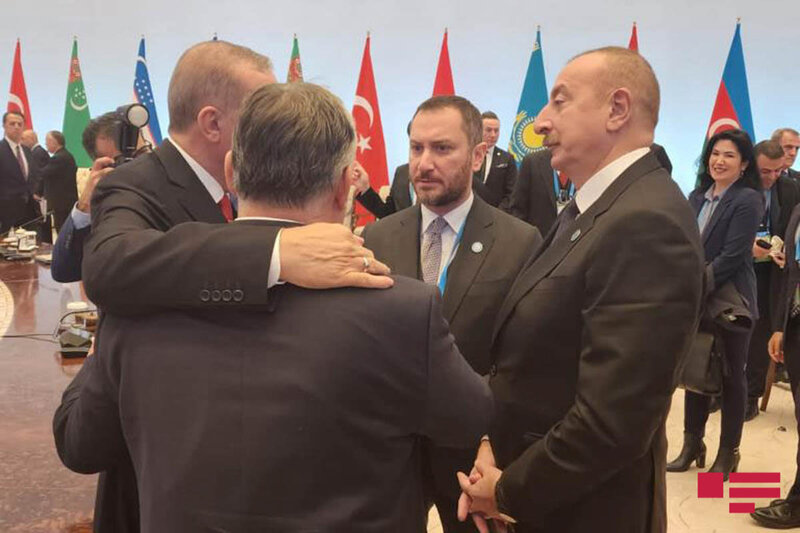 Türk liderlərin Səmərqənddə keçirilən Zirvə Görüşündən maraqlı anlar - FOTOLAR