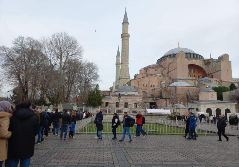 Nağıllarla reallığın vəhdəti: İstanbul hər addımda təəccübləndirir - 