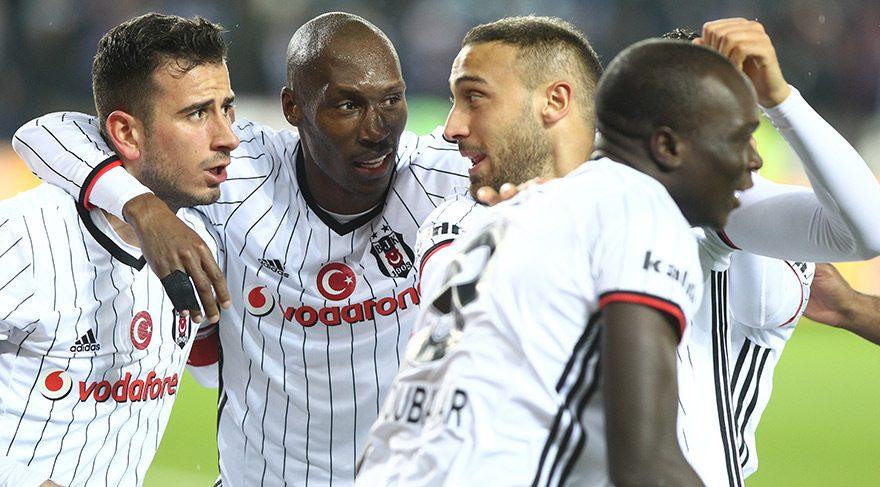 "Beşiktaş" əfsanəvi futbolçunu geri qaytarır - Prezident açıqladı