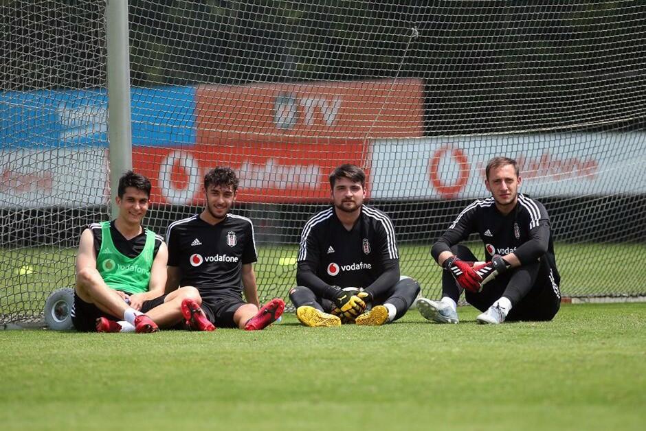 "Beşiktaş"da Kariusun yerinə əsas qapıçı müəyyənləşdi