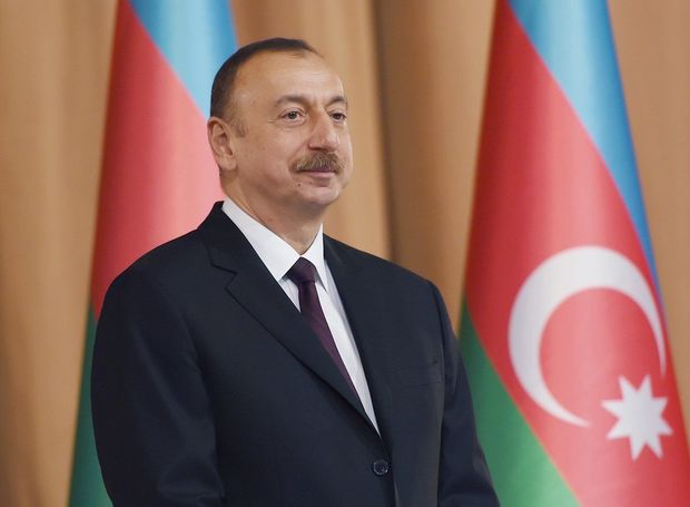 Xalq Ali Baş Komandanı qızıl qəlbli rəhbər adlandırır - MÜRACİƏTLƏR + VİDEO