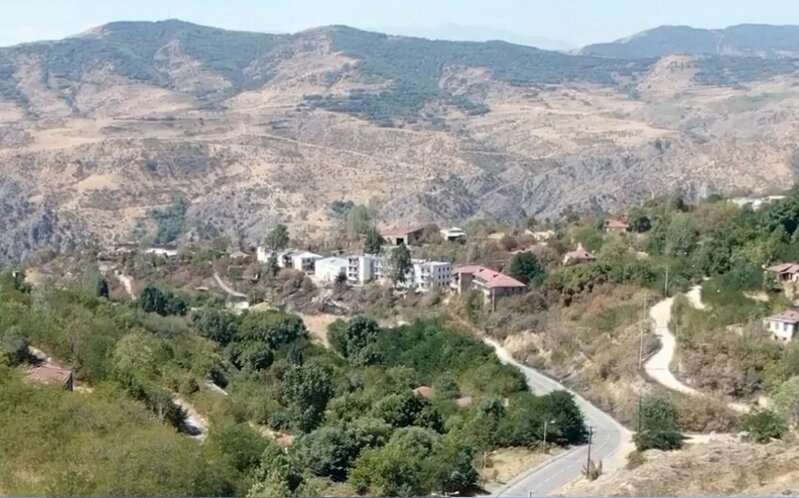 Rəsmi Bakı: 'Ermənistan mina və silahların daşınması məqsədilə Laçın yolundan istifadə edir