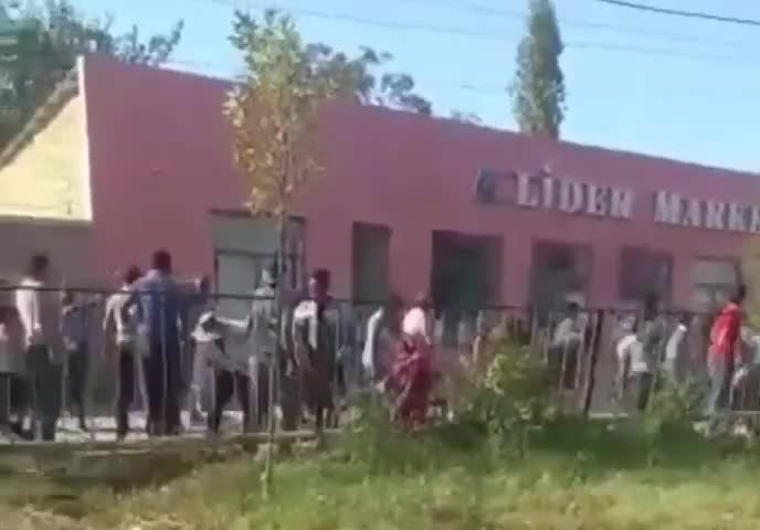 Bərdədə təcavüzə məruz qalan 14 yaşlı qızın ailəsi danışdı