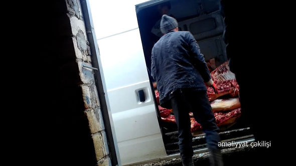 10 ton ölmüş heyvan əti satan şəxslər saxlanılıb - FOTO/VİDEO