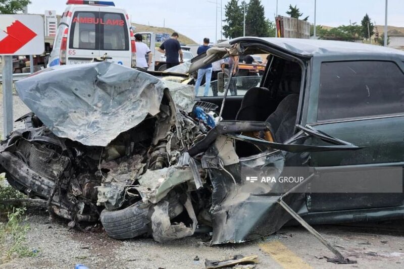 Şəkidə yol qəzasında iki nəfər öldü