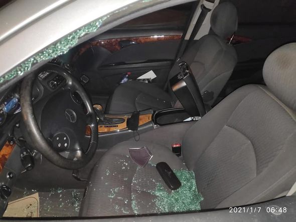 Sumqayıtda jurnalistin avtomobili qarət edildi - FOTO