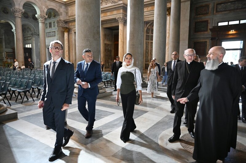 Birinci vitse-prezident bazilikadakı bərpa işləri ilə tanış oldu - FOTOLAR