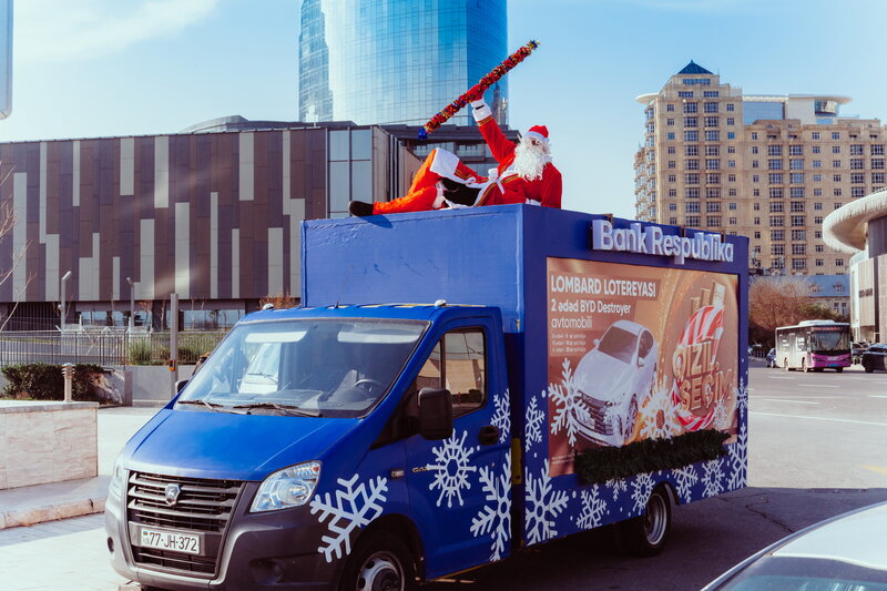 Şaxta Baba da Bank Respublika-dan hədiyyə qazanmağa tələsir - FOTOLAR