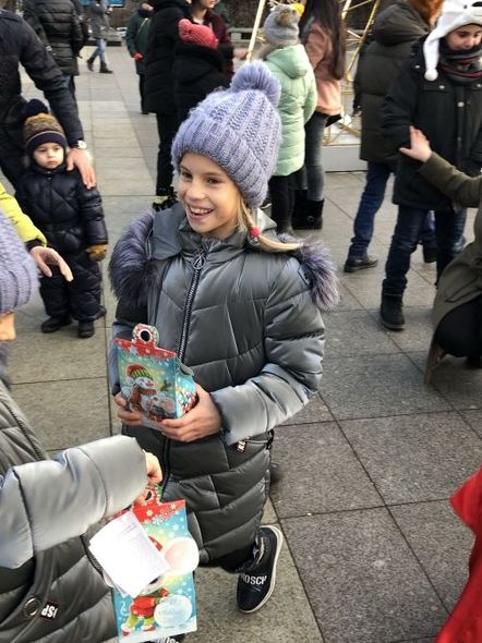 Leyla Əliyevanın təşəbbüsü ilə RAGB könüllüləri uşaqlar üçün Yeni il aksiyası təşkil ediblər - FOTO
