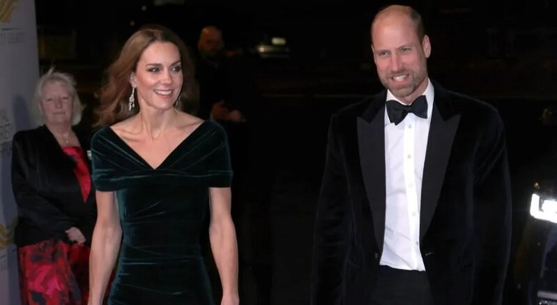 Şahzadə və xanımı qırmızı xalçada görüntüləndi