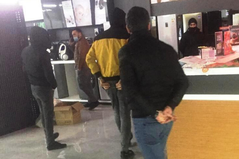 Qubada karantini pozan obyekt işçiləri cəzalandırılıb