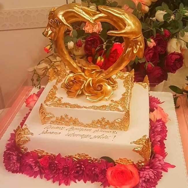 Bu da Aybəniz Haşımovanın idmançı kürəkəni - FOTO