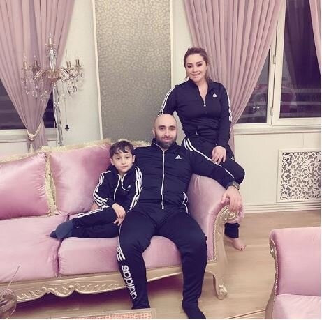 Xatirə İslamdan "İnstagram"da ailə pozası - FOTO