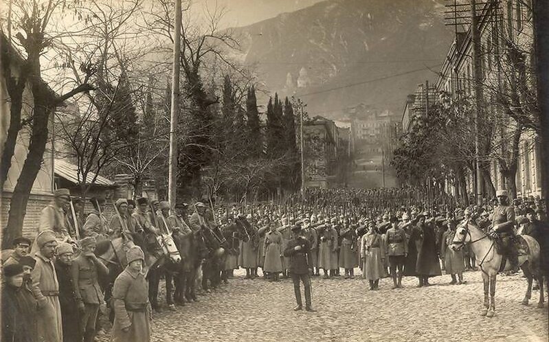 Azərbaycanlılar 100 il əvvəl Tbilisini necə qoruyub – TARİXƏ SƏYAHƏT + FOTO