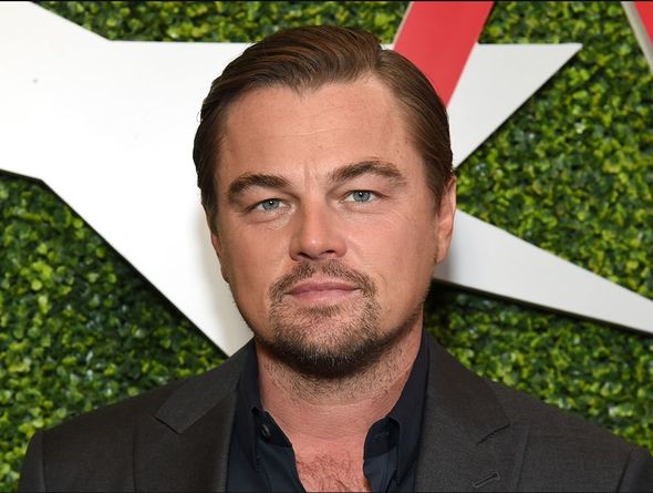 Leonardo Di Kaprio özündən iki dəfə cavan modellə görüntüləndi - FOTO