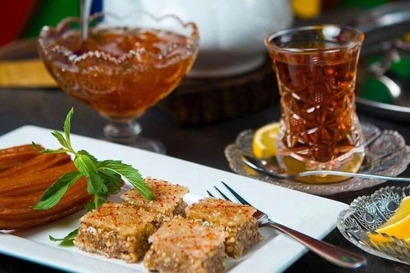 Qubada gecə saatlarında fəaliyyət göstərən iki çayxana aşkarlanıb