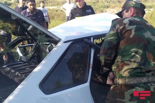 Ağdaşda iki avtomobil toqquşdu: Üç nəfər öldü, dörd nəfər xəsarət aldı - FOTO