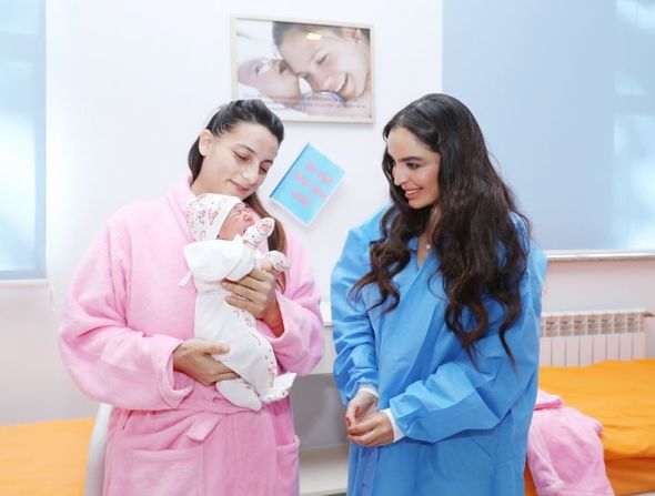 Leyla Əliyeva 3 nömrəli Şəhər Klinik Xəstəxanasının doğum şöbəsində olub - FOTO