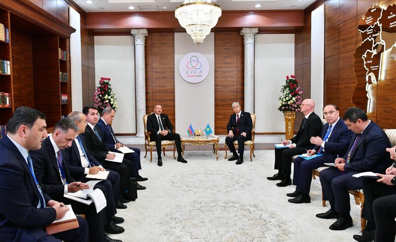 Astanada Azərbaycan və Qazaxıstan prezidentləri arasında görüş oldu