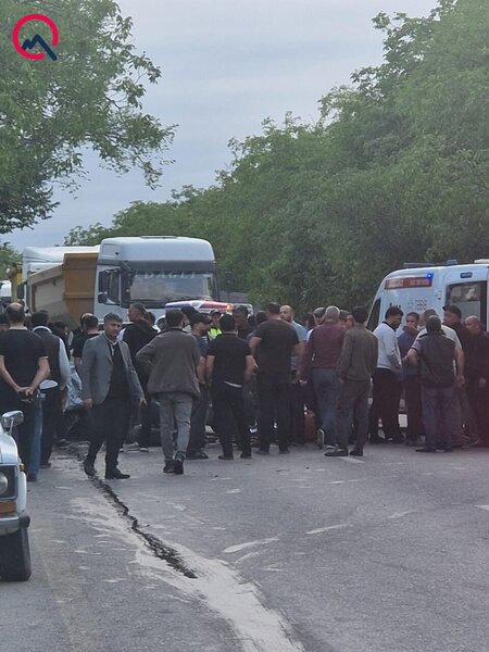Bakı-Quba yolunda ağır qəza - Ölənlər var - FOTO