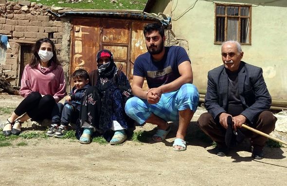 Türkiyədə 117 yaşlı qadın koronavirusa qalib gəldi - FOTO