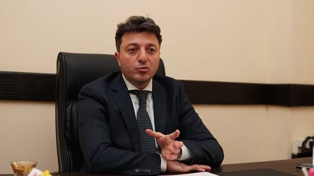 Tural Gəncəliyev Avropa Şurası Parlament Assambleyasının iclasında erməni vəkili susdurdu