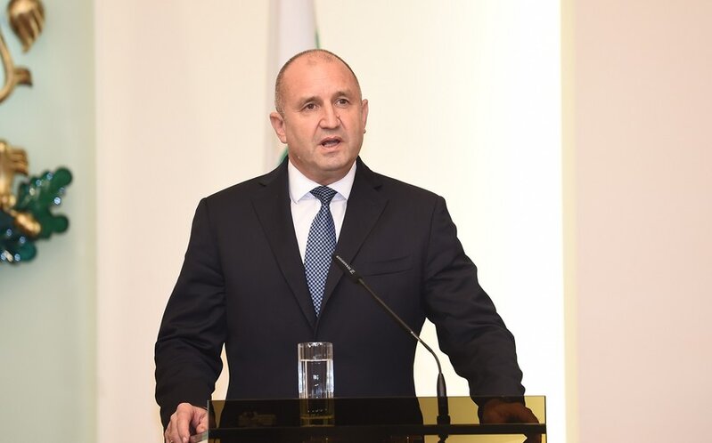 Rumen Radev: 