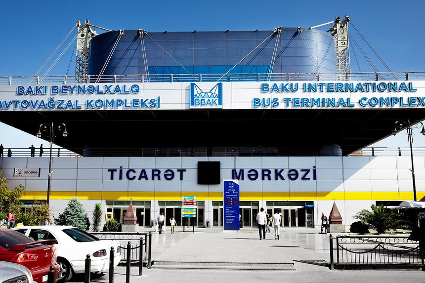 Bakı avtovağzalında qardaşlar avtomobildən oğurluq etdilər