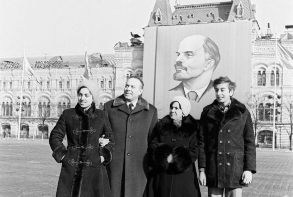 İlham Əliyev barədə institut yoldaşlarının və tələbələrinin xatirələri - FOTO