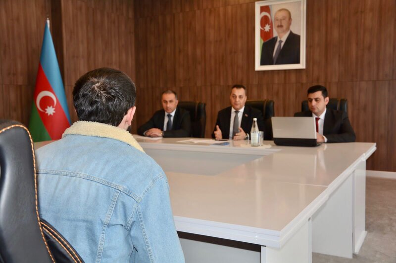Vüqar İskəndərov vətəndaş qəbulu keçirdi - FOTOLAR