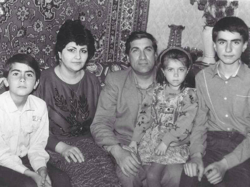 Arif Quliyevin xanımı: 'Gülə-gülə, zarafat edə-edə getdi