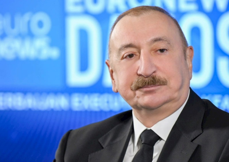 İlham Əliyev Davosda 