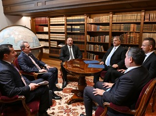 Budapeştdə İlham Əliyevin Macarıstanın Baş naziri ilə görüşü başlayıb