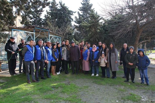 Könül Nurullayeva seçiciləri ilə birlikdə ağacəkmə aksiyası keçirib - FOTO