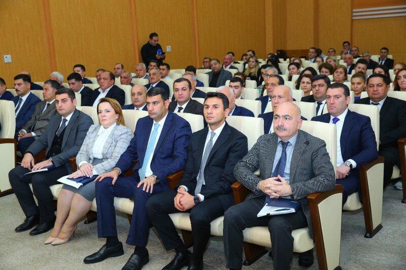 Binəqədi rayonunda payız-qış mövsümünə həsr olunmuş iclas keçirilib - FOTOLAR
